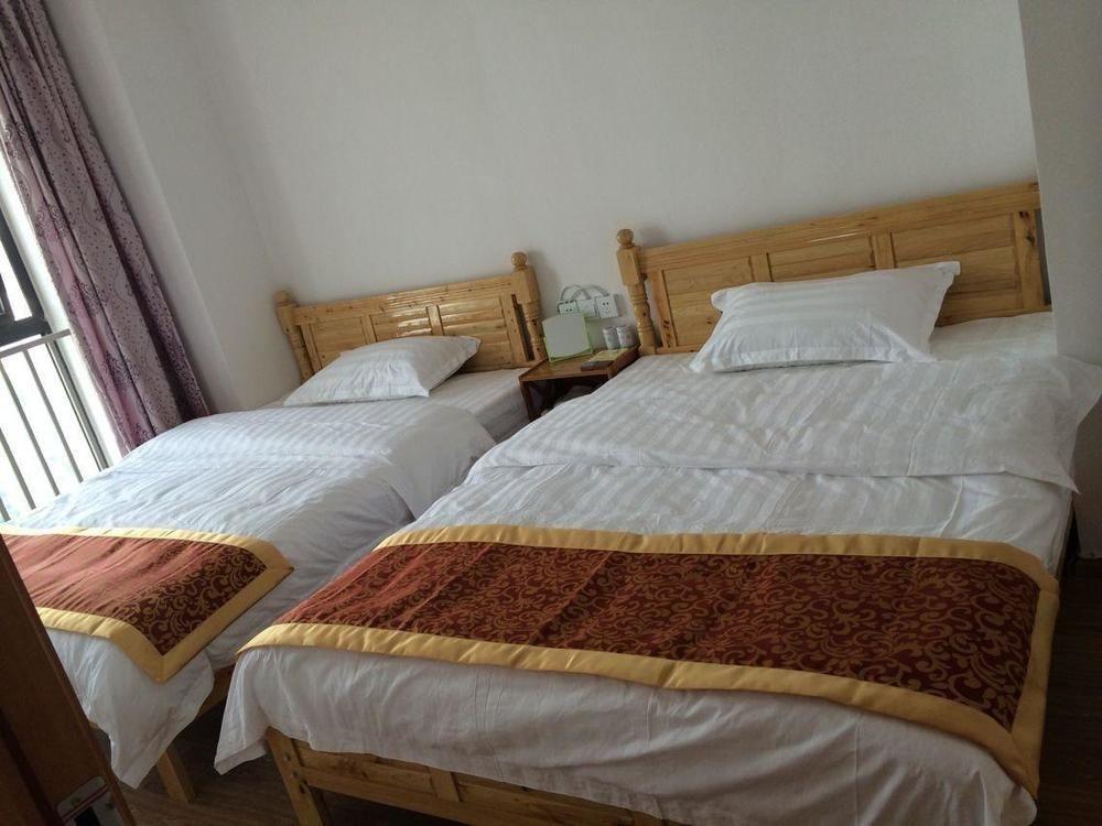 Neighbor Home Apartment Hotel Чэнду Экстерьер фото